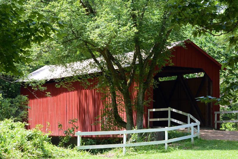 Sandy_Creek_Covered_Bridge.jpg