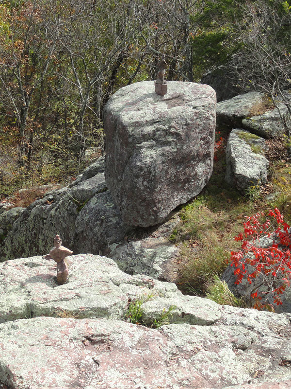 cairn6x82.jpg