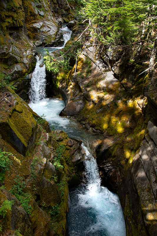 Van_Trump_Creek_Cascade_9270.jpg
