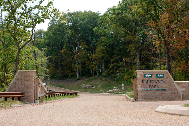 Bluff_View_Park_8429.jpg