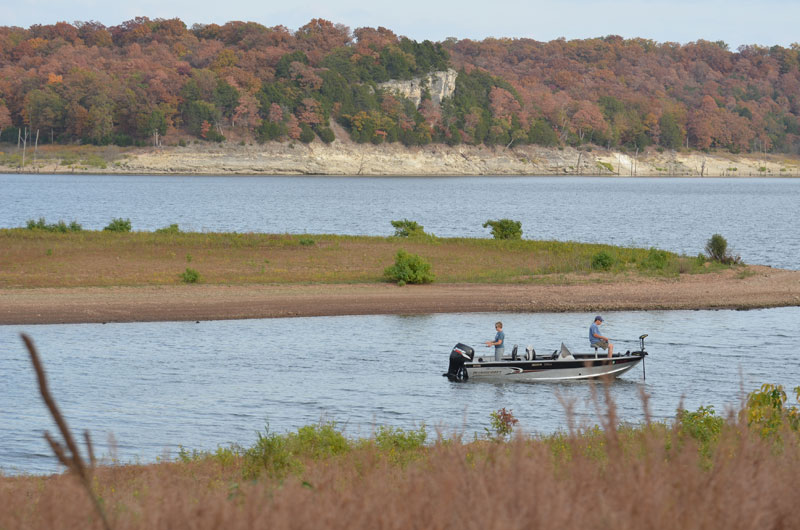 Fishing_Truman_State_Park.jpg