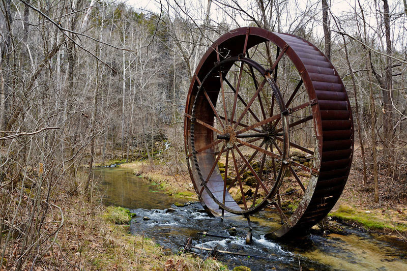 Turner_Mill_Waterwheel_3457.jpg